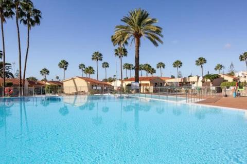 Апартаменты Bungalow Santa Fe Terraza Con Jardin